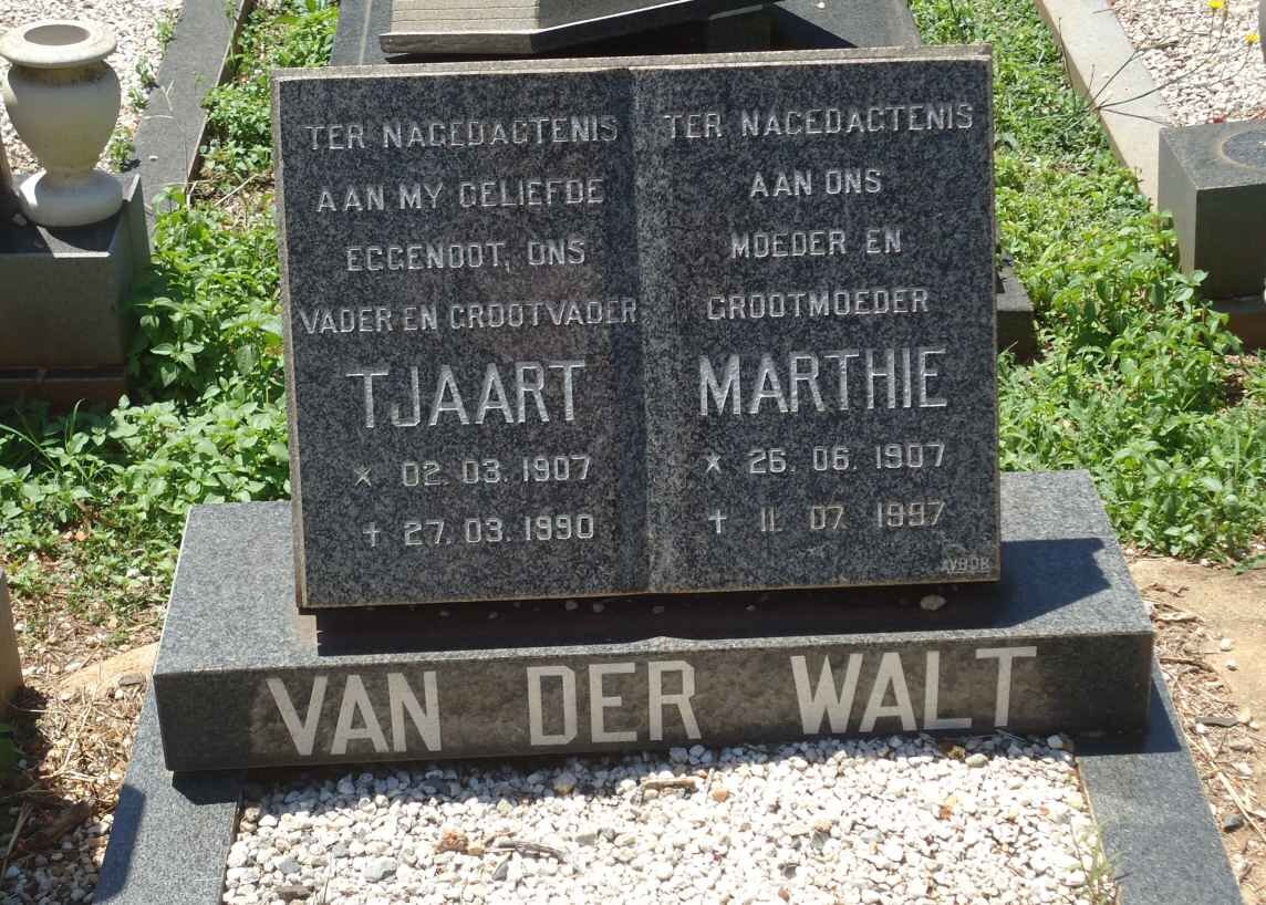 WALT Tjaart, van der 1907-1990 &amp; Marthie 1907-1997