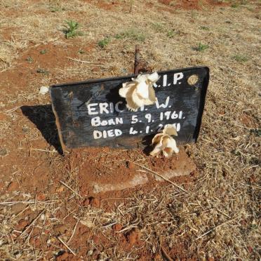 ? Eric ?W. 1961-2011