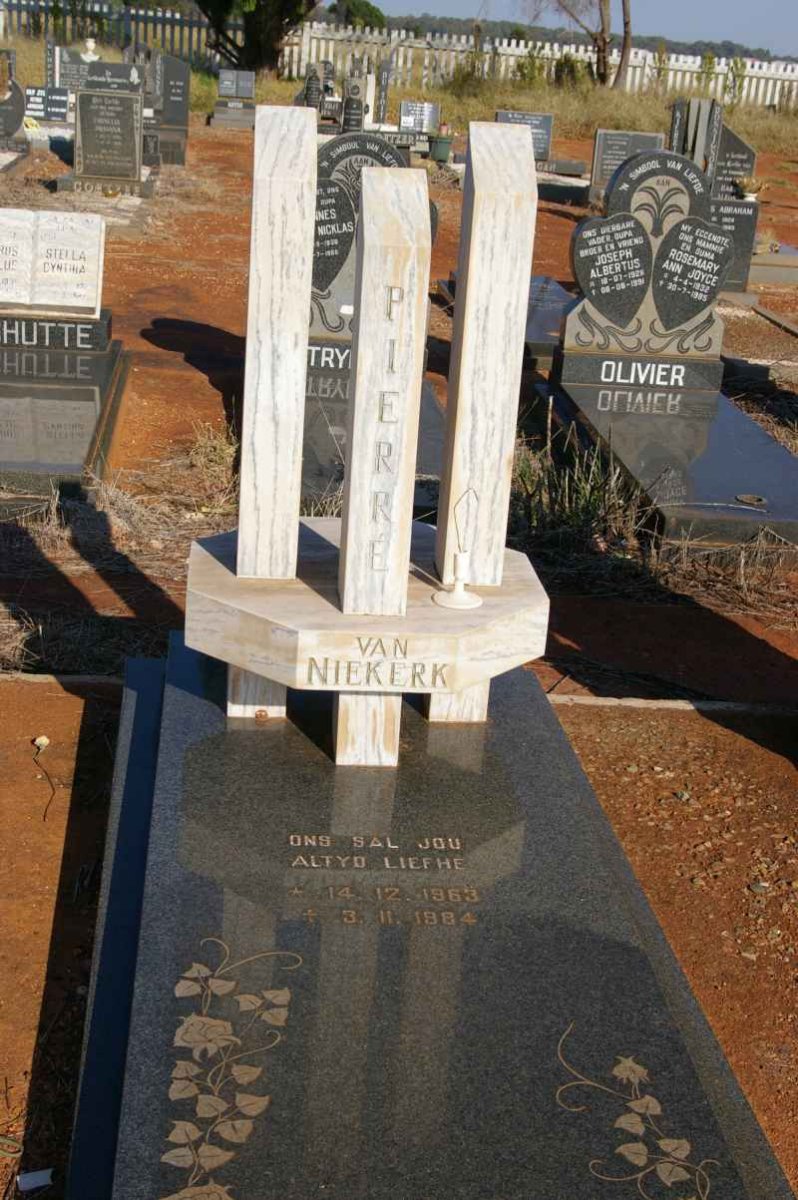 NIEKERK Pierre, van 1963-1984