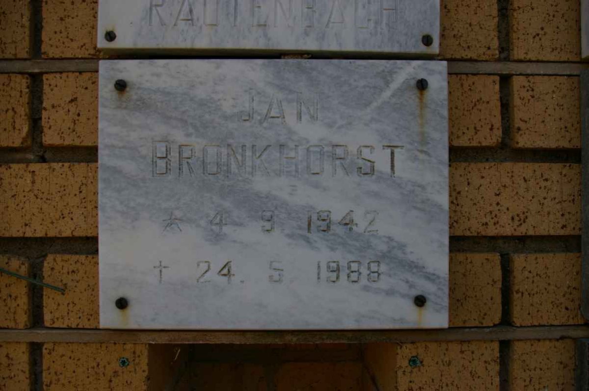 BRONKHORST Jan 1942-1988