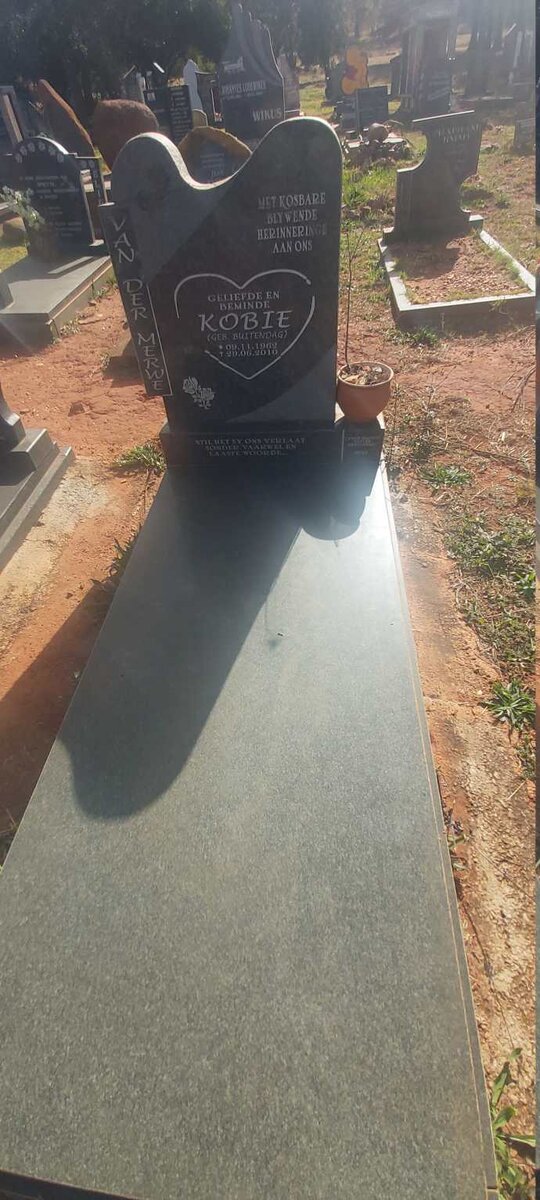 MERWE Kobie, van der nee BUITENDAG 1962-2010