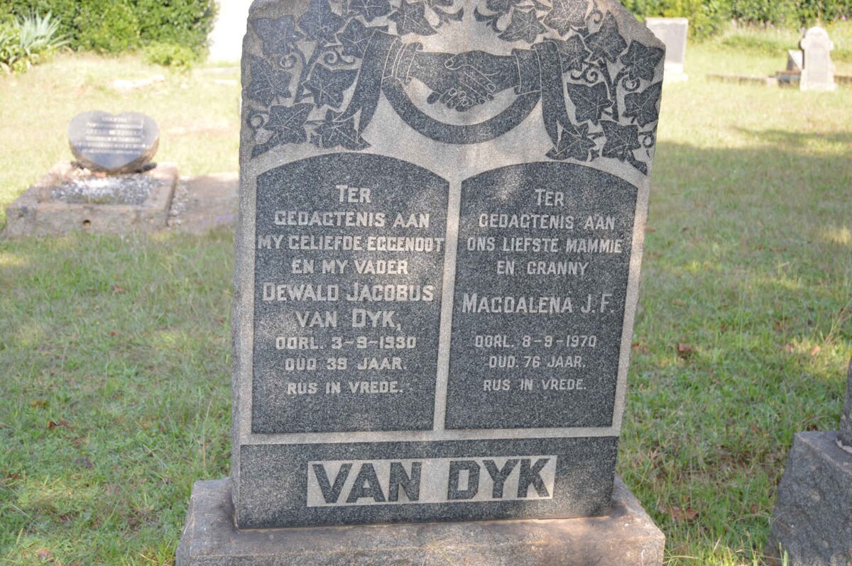 DYK Dewald Jacobus, van -1930 &amp; Magdalena J.F. -1970