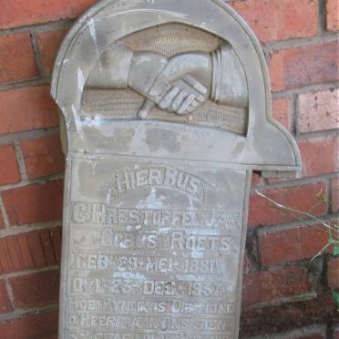 R - Vanne :: Surnames - R