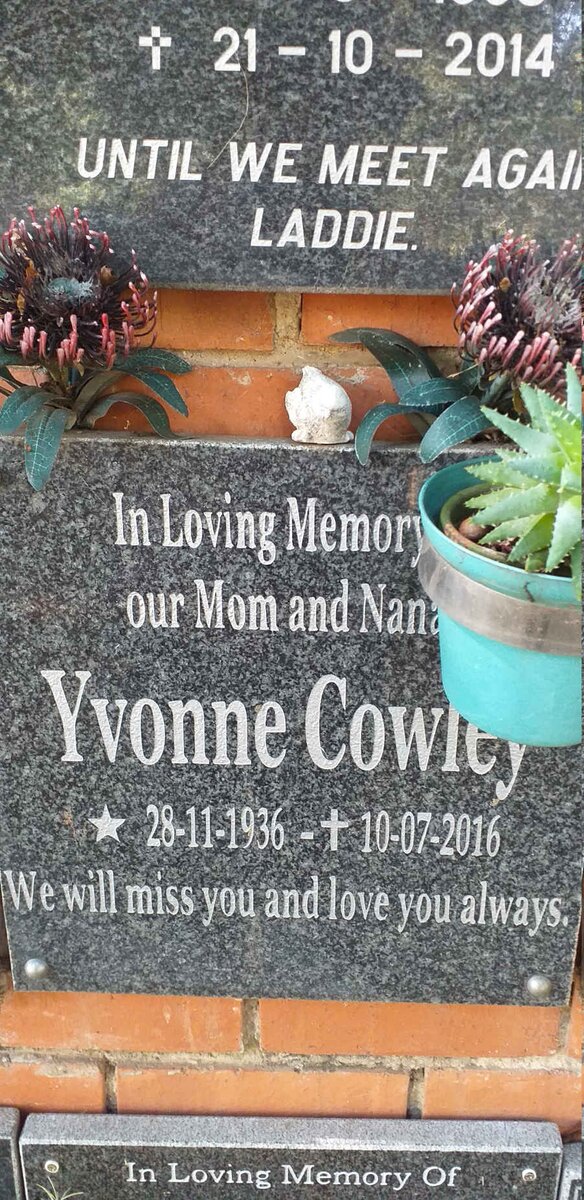 COWLEY Yvonne 1936-2016