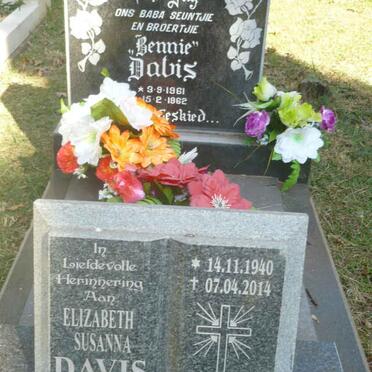 DAVIS Elizabeth Susanna 1940-2014 :: DAVIS Bennie 1961-1962