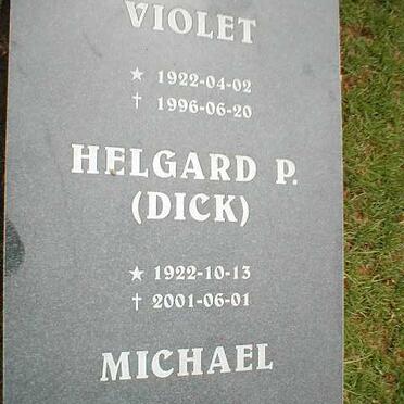 GRANGE Thomas le, 1954-1991 :: LE GRANGE Violet 1922-1996 :: LE GRANGE Helgard P. 1922-2001 :: LE GRANGE Michael 1960-