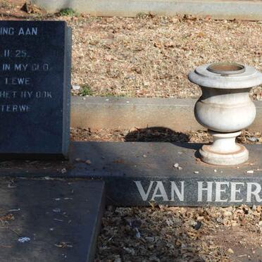 HEERDEN Willem Hendrik, van 1920-1980 &amp; Anna 1927-2004