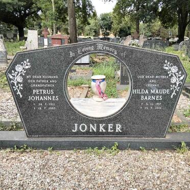 JONKER Petrus Johannes 1912-1983 & Hilda Maude BARNES 1917-2016