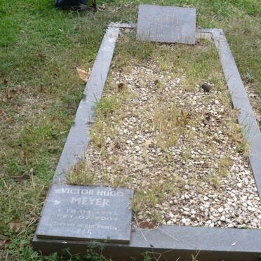 MEYER Hugo 1923-1976 :: MEYER Victor Hugo 1945-2004