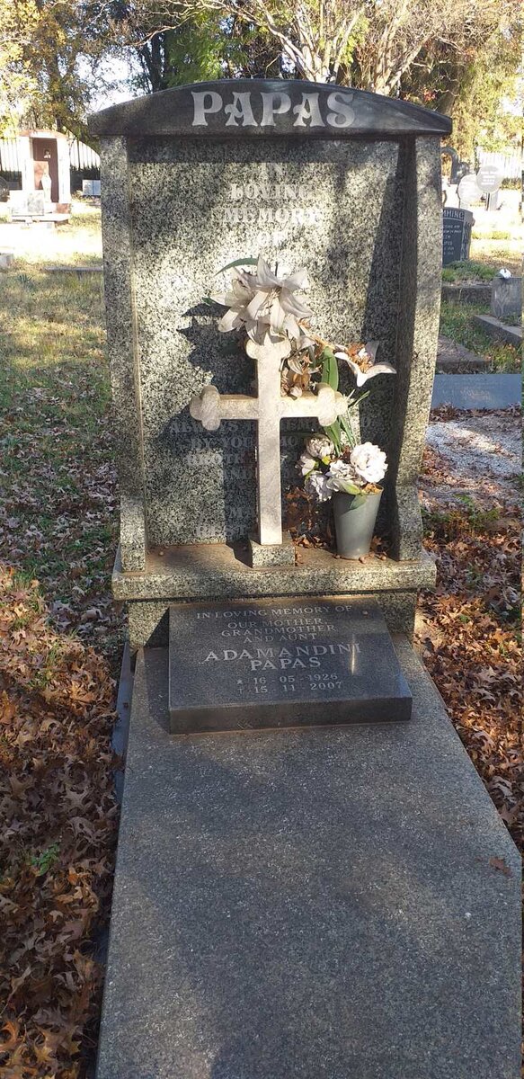 PAPAS Adamandini 1926-2007 & Rita 1947-1999 _1