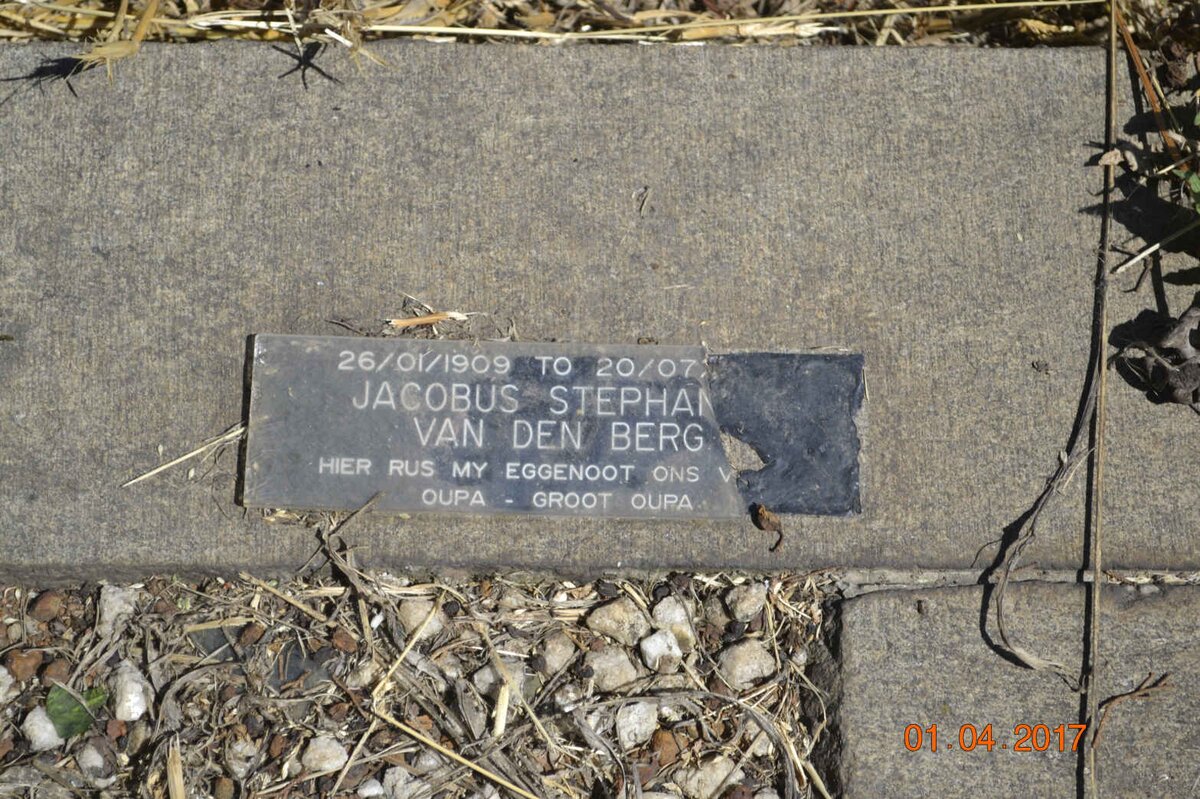 BERG Jacobus Stephan, van den 1909-