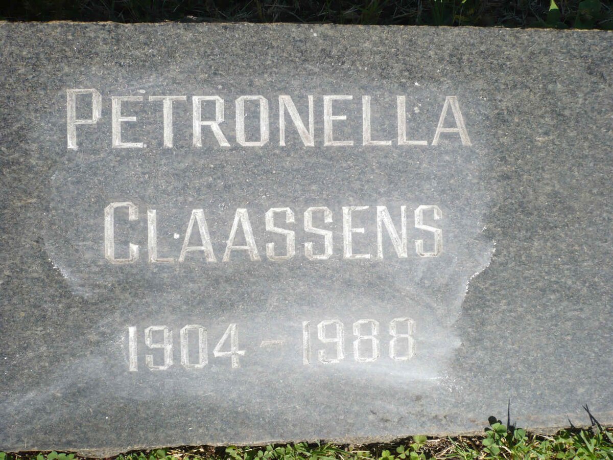 CLAASSENS Petronella 1904-1988