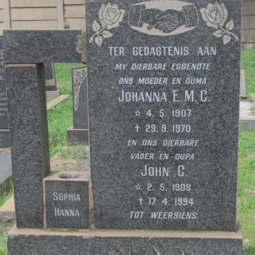 CUTTELL John C. 1908-1994 &amp; Johanna E.M.C. 1907-1970