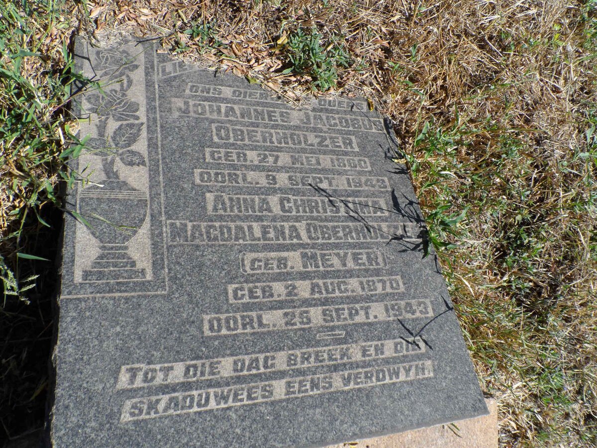 OBERHOLZER Johannes Jacobus 1860-1943 &amp; Anna Christina Magdalena MEYER 1870-1943