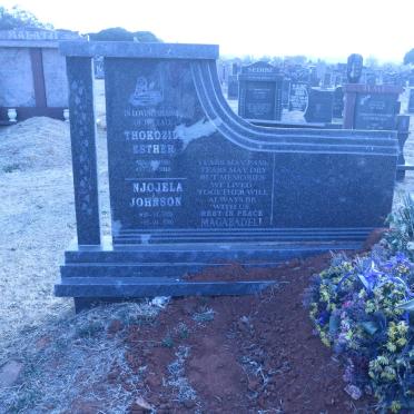 DHLADLA Njojela Johnson 1923-2000 &amp; Thokozile Esther 1920-2014