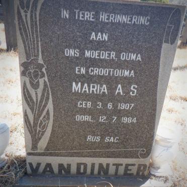 DINTER Johannes, van 1904-1975 Maria A.S. 1907-1984