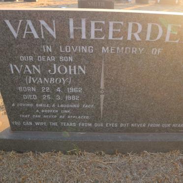 HEERDEN Ivan John, van 1962-1982
