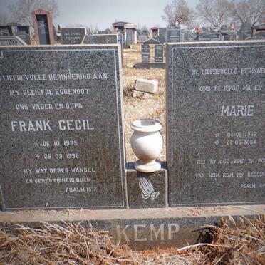 KEMP Frank Cecil 1935-1996 &amp; Marie 1937-2004