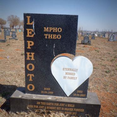 LEPHOTO Mpho Theo 1999-2007
