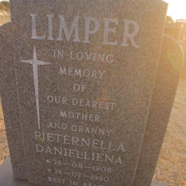 LIMPER Pieternella Danielliena 1908-1990