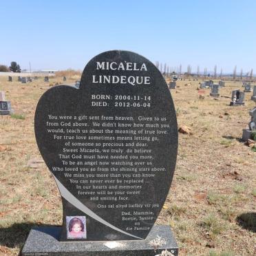 LINDEQUE Micaela 2004-2012