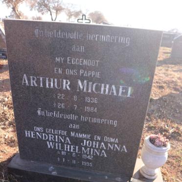 MCGEER Arthur Michael 1936-1984 &amp; Hendrina Johanna Wilhelmina 1942-1995