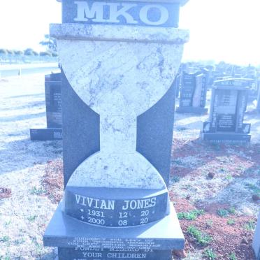 MKO Vivian Jones 1931-2000