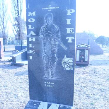 MOSIA Molahlei Piet 1943-2016