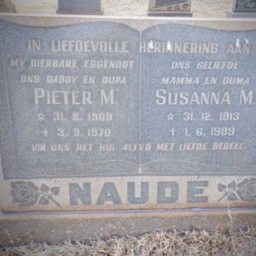 NAUDÉ Pieter M. 1909-1970 &amp; Susanna M. 1913-1989