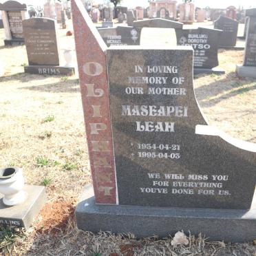 OLIPHANT Maseapei Leah 1934-1995