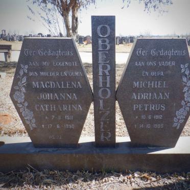 OBERHOLZER Michiel Adriaan Petrus 1912-1995 &amp; Magdalena Johanna Catharina 1911-1990