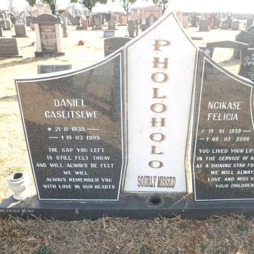 PHOLOHOLO Daniel Gaseitsewe 1935-1995 &amp; Ncikase Felicia 1939-2006