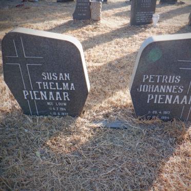 PIENAAR Petrus Johannes 1917-1984 &amp; Susan Thelma LOUW 1914-1972