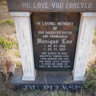 PLESSIS Monique Lee, du 1992-1992