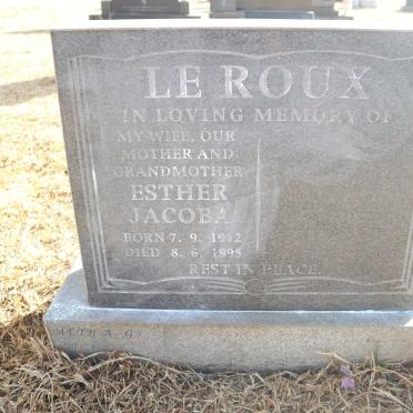 ROUX Esther Jacoba, le 1912-1995