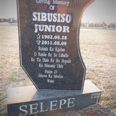 SELEPE Sibusiso Junior 1982-2011