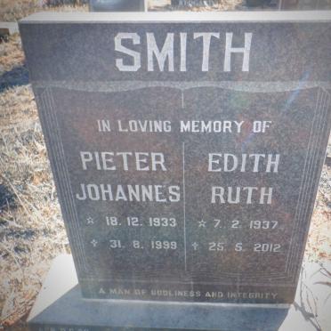 SMITH Pieter Johannes 1933-1999 &amp; Edith Ruth 1937-2012