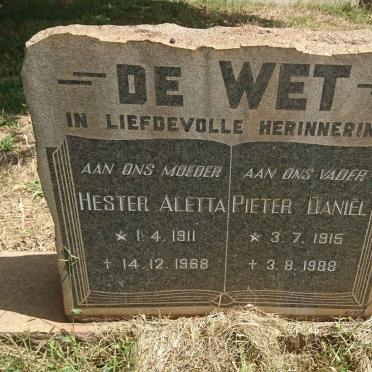 WET Pieter Daniel, de 1915-1988 &amp; Hester Aletta 1911-1968