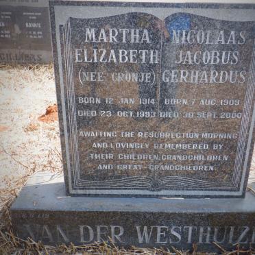 WESTHUIZEN Nicolaas Jacobus Gerhardus, van der 1909-2000 &amp; Martha Elizabeth CRONJE 1914-1993