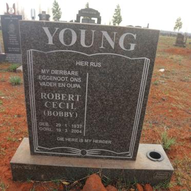 YOUNG Robert Cecil 1937-2004