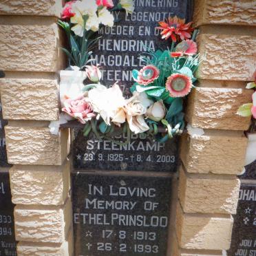 STEENKAMP ? 1925-1993 &amp; Hendrina Magdalena :: PRINSLOO Ethel 1913-1993