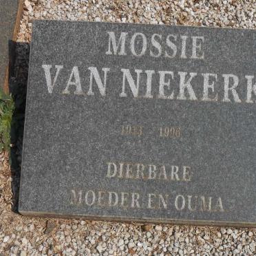 BADENHORST Godlieb J.H. 1884-1952 &amp; Sebella W. 1891-1966 :: VAN NIEKERK Mossie 1913-1995 :: VAN NIEKERK Chris 1908-1988
