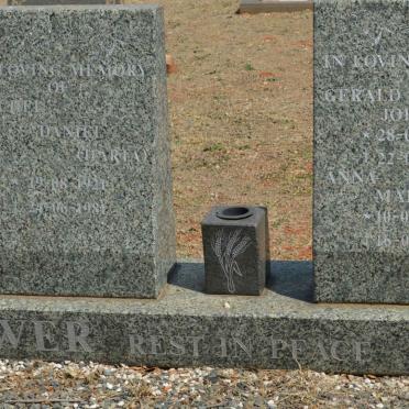 BOUWER Michel Daniel 1921-1981 :: BEETGE Gerald John 1924-2006 &amp; Anna Maria 1925-2007