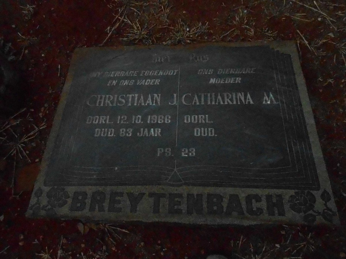 BREYTENBACH Christiaan J. -1966 &amp; Catharina M.