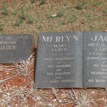 CURTIS Milton John 1930-1990 &amp; Mary 1934-1974 :: MOULDER James Henry -1956 &amp; Beatrice Agnes -1967