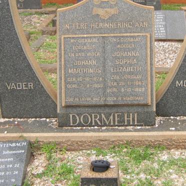 DORMEHL Johann Marthinus 1878-1955 &amp; Johanna Sophia Elizabeth JORDAAN 1883-1969