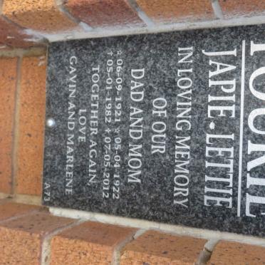 FOURIE Japie 1921-1982 &amp; Lettie 1922-2012