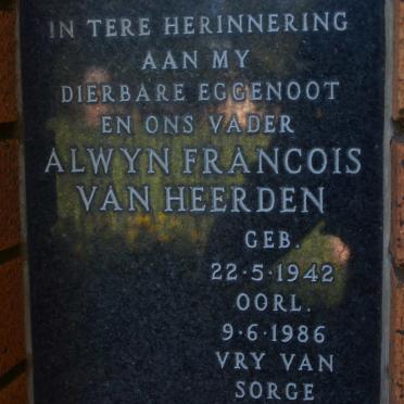 HEERDEN Alwyn Francois, van 1942-1986