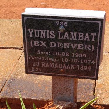 La - Surnames starting with the letters La