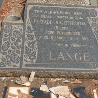 LANGE Elizabeth Gertruida nee ESTERHUIZEN 1898-1962